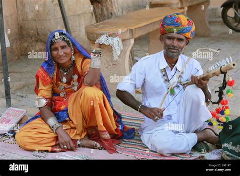 Outdoor sex of young Rajasthani couple